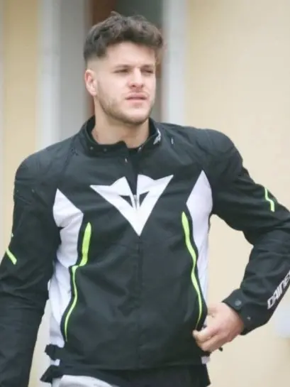 La vittima Adam Sbizzera