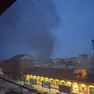 La colonna di fumo è stata vista in tutta la città