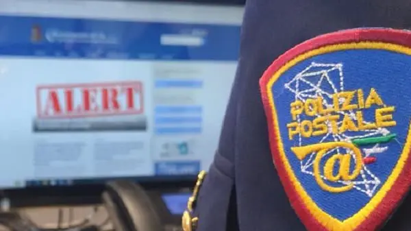 L'operazione è stata condotta dalla polizia postale
