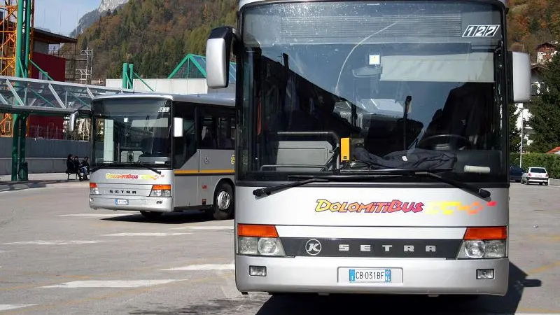 Un pullman di Dolomitibus