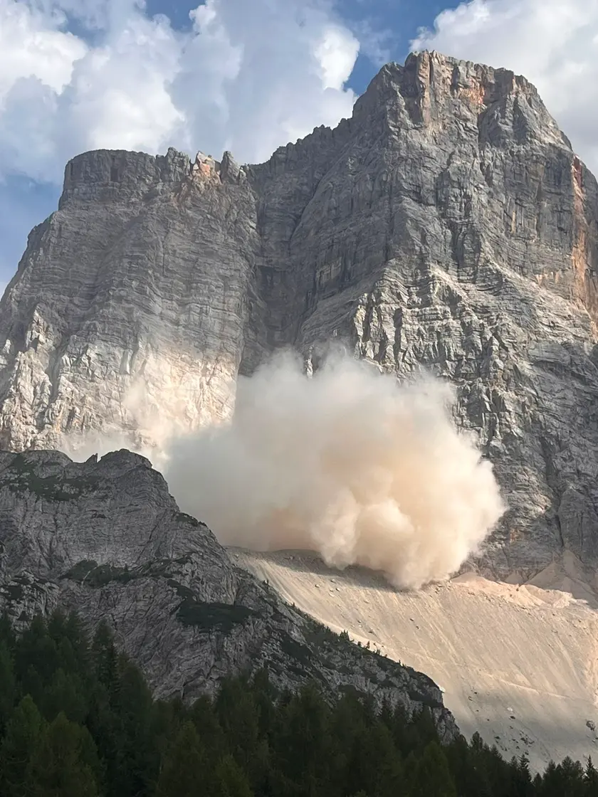 La frana sul monte Pelmo