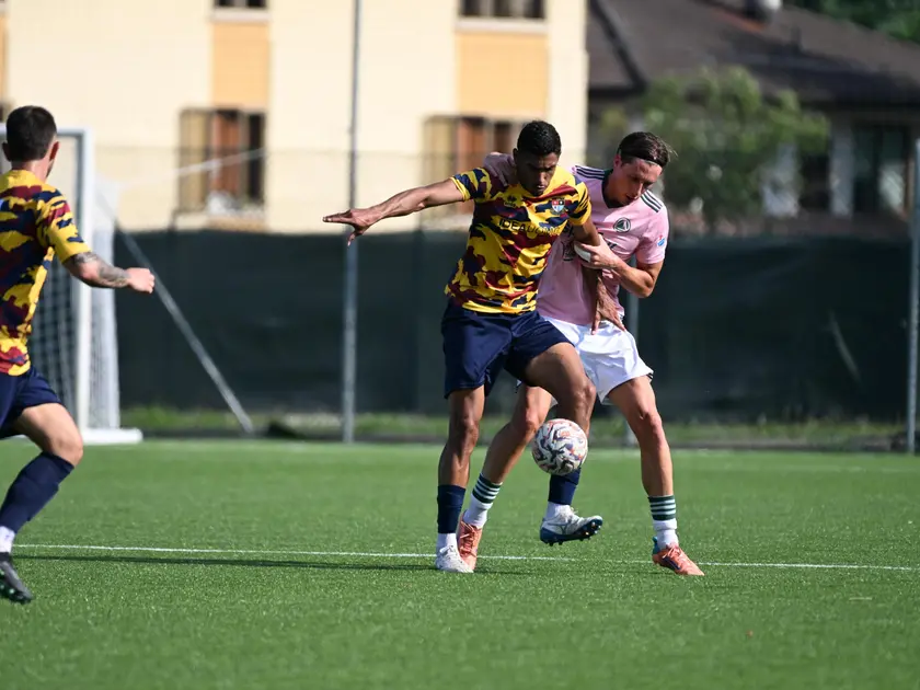 Davide Mondonico in marcatura su Prati del Borgo Valbelluna