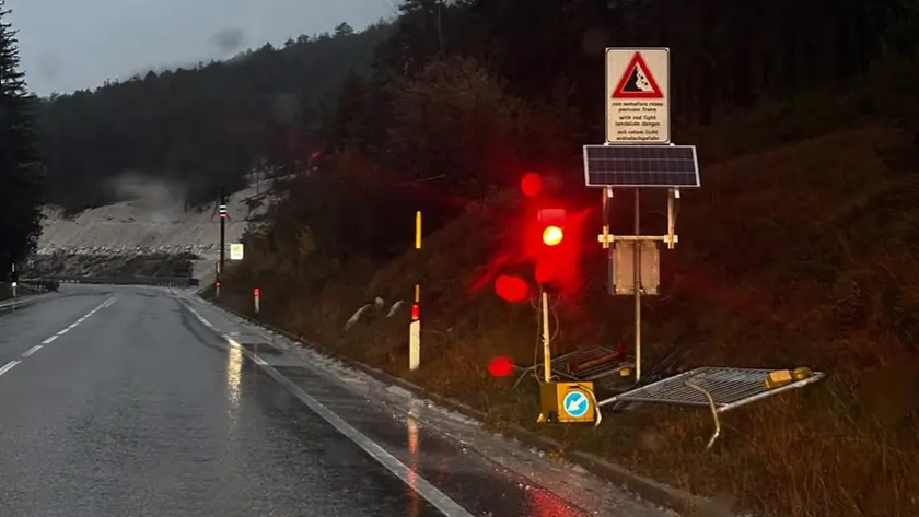 Acceso il semaforo rosso tra San Vito e Cortina