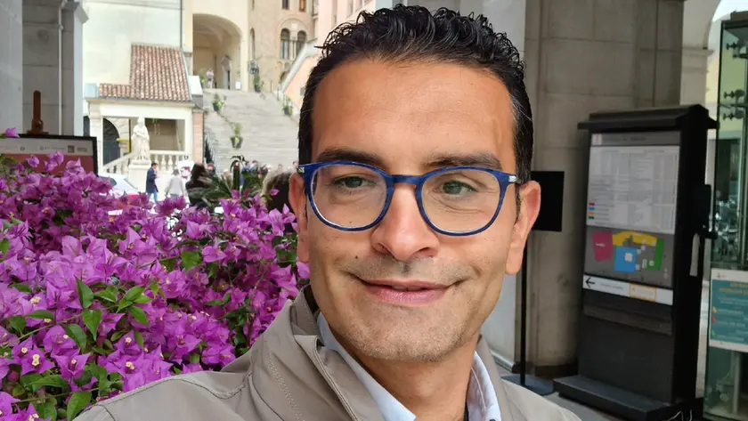 Vincenzo Romania