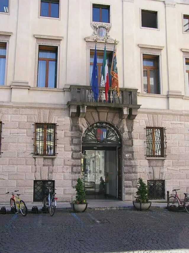 Una veduta di Palazzo Piloni, sede della Provincia di Belluno