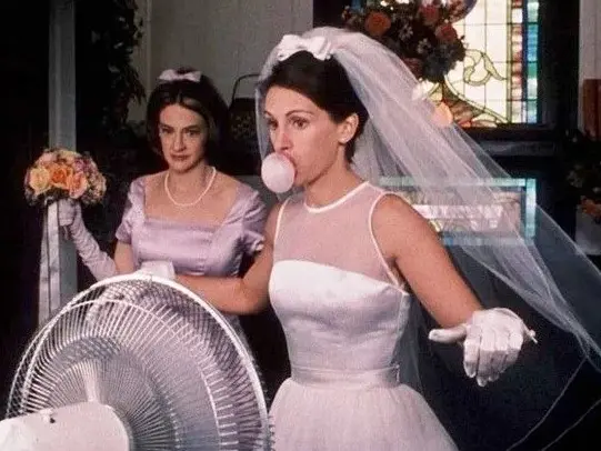 Nel film Se scappi ti sposo, la protagonista interpretata da Julia Roberts scopre come le piacciono le uova solo attraverso i gusti dei partner con cui sta di volta in volta