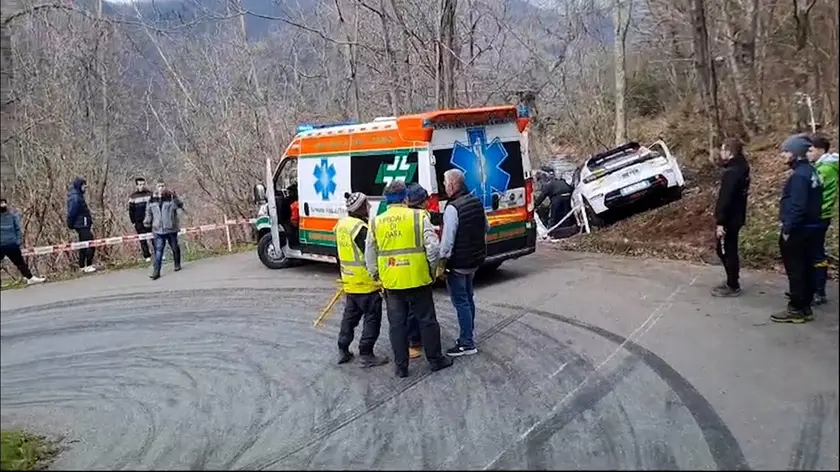 I soccorsi allo spettatore colpito da una ruota al Rally del Ciocco 2024