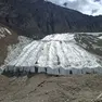 I teloni "proteggono" il ghiacciaio della Marmolada