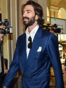 Leonardo Maria Del Vecchio ha un patrimonio personale di 6 miliardi di euro
