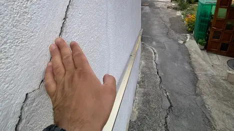 Le crepe visibili nelle case