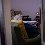 Un’anziana seguita in casa