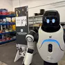 Un robot umanoide di VAutomation
