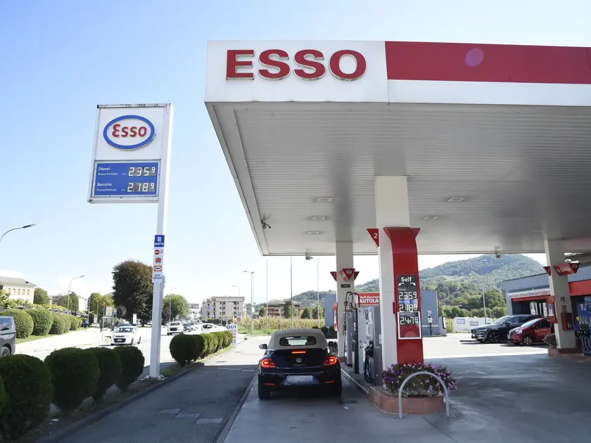 Carburante alle stelle: ecco tutti i prezzi nel bellunese