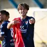 Tommaso Ebone dopo un gol con il Lumezzane