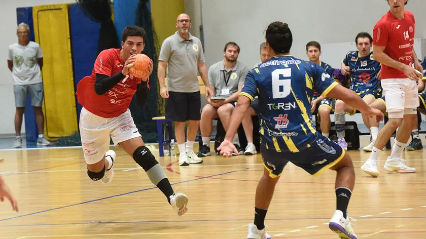 Matteo Parro Osorio in azione contro il Modena (Foto Perona)