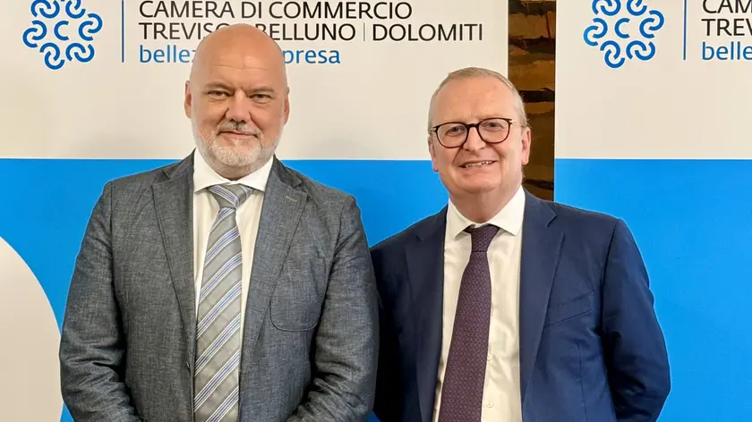 A sinistra Paolo Marcon con il presidente della Camera di Commercio Francesco De Bettin