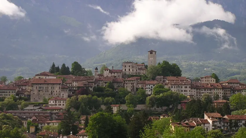 Una veduta dall'alto di Feltre