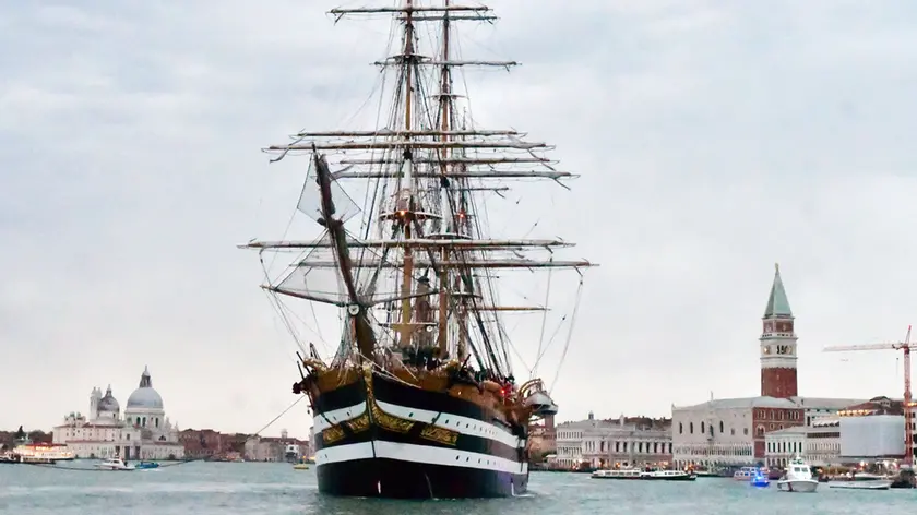La Vespucci lo scorso anno a Venezia