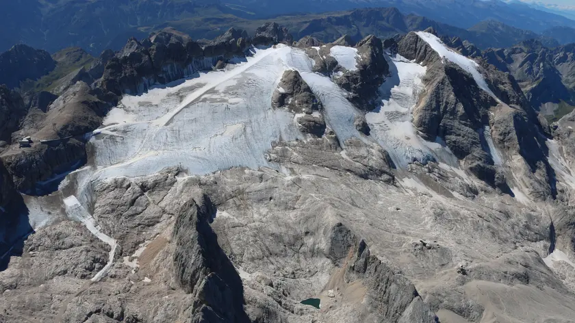 Polemica sul libro sul clima consegnato nelle scuole bellunesi