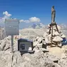 Vandalismi in vetta alla croda Granda