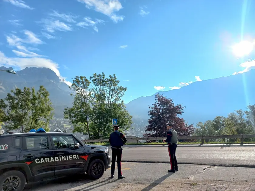 Una pattuglia di carabinieri