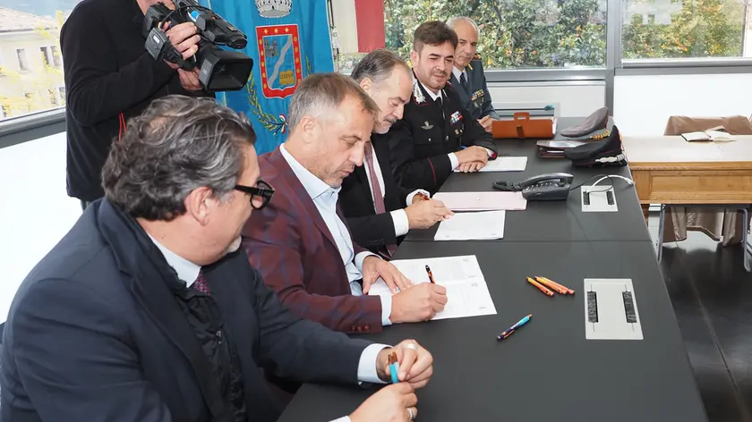 La firma, in municipio a Quero, del protocollo d'intesa per il controllo di vicinato a Setteville