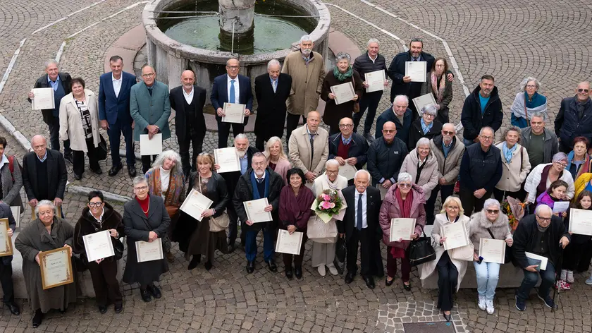 Foto di gruppo dei premiati