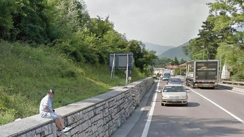 "L’uomo di Fener" trascorre ore a guardare il traffico, su Google Maps è indicato come "attrazione turistica"