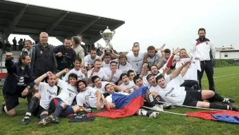 L’Alpes cesio in festa per la vittoria della Coppa delle Dolomiti (www.obietivo.net)