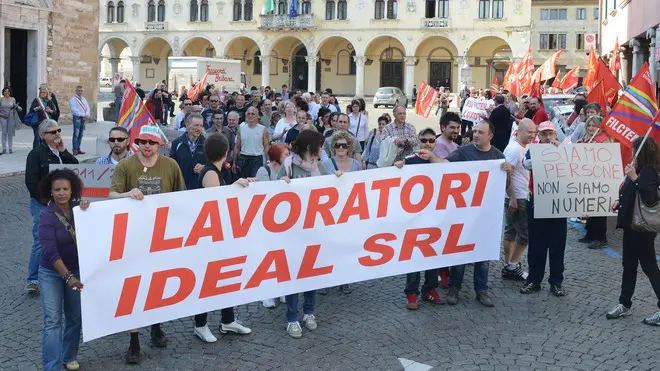 MANIFESTAZIONE IDEAL SRL
