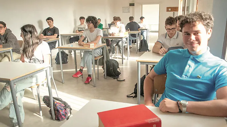 Uno scatto prima della prova di italiano all’Itis Segato