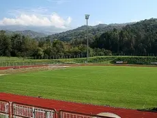 Due vedute del campo sportivo di Puos d’Alpago