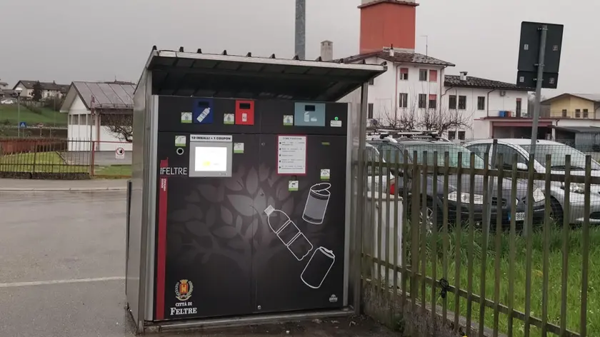 Un ecocompattatore a Feltre