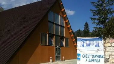 Il palasport provvisorio di Sappada