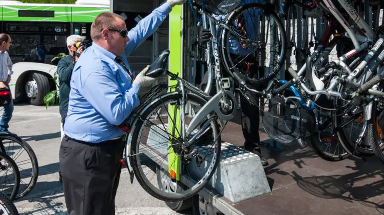 stefano da rin puppel - perona - calalzo di cadore - arrivo del primo treno abilitato al trasporto biciclette