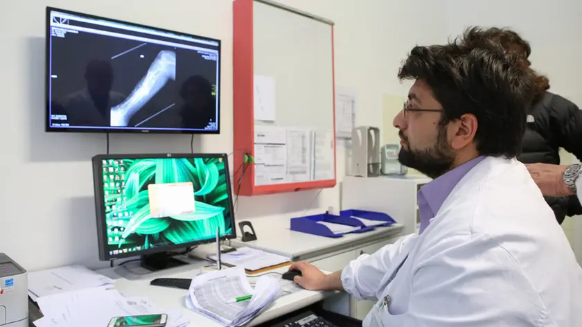 Stefano Da Rin Puppel-Gian Paolo Perona-Cortina d'Ampezzo-Istituto Codivilla Putti-Controlli radiografici del Primario Centofanti