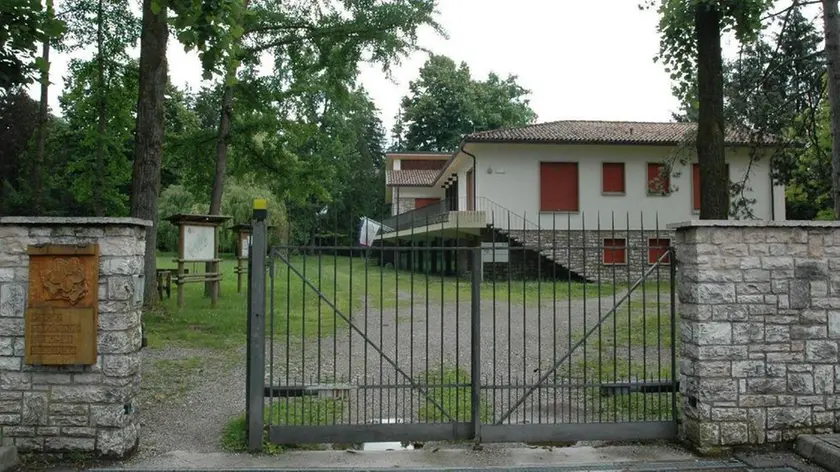 Feltre, villa binotto, sede dell'ente Parco nazionale delle Dolomiti bellunesi in piazzale ZancanaroLa sede del Parco nazionale delle Dolomiti