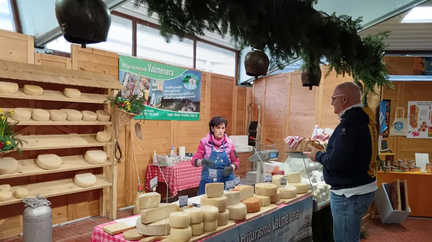 Ad Agrimont c'è lo stand di Cesarina da Rold dell'Agriturismo Valmenera di Tambre
