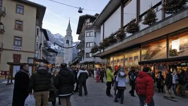 Cortina,6 gennaio 2007, corso italiaShopping in Corso Italia a Cortina