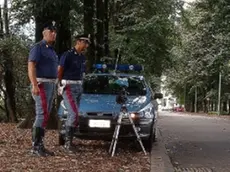 Una pattuglia della polizia stradale in azione