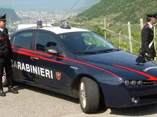 Una pattuglia dei carabinieri di Bolzano durante un servizio di controllo sulla strada provinciale di Renon