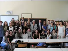 La presidente della Commissione antmafia, Rosy Bindi, visita le studentesse dell'istituto Renier di Belluno