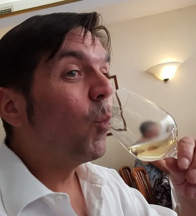 Tony Costa aveva 53 anni