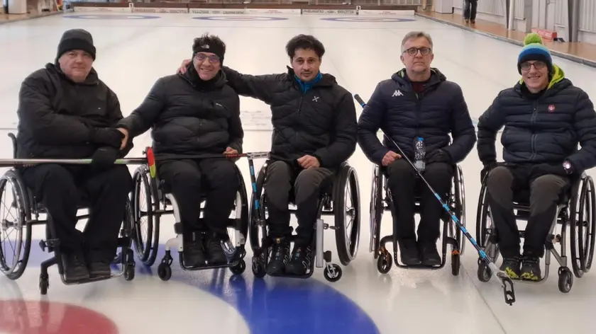 La formazione del Claut di curling in carrozzina