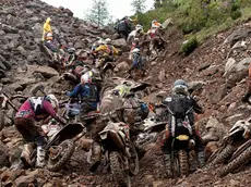 GEPA-10061275115 - EISENERZ,AUSTRIA,10.JUN.12 - MOTORSPORT, MOTORRAD, MOTOCROSS - Erzbergrodeo 2012. Bild zeigt einen Fahrer in der No Help Zone. Foto: GEPA pictures/ Erwin Scheriau