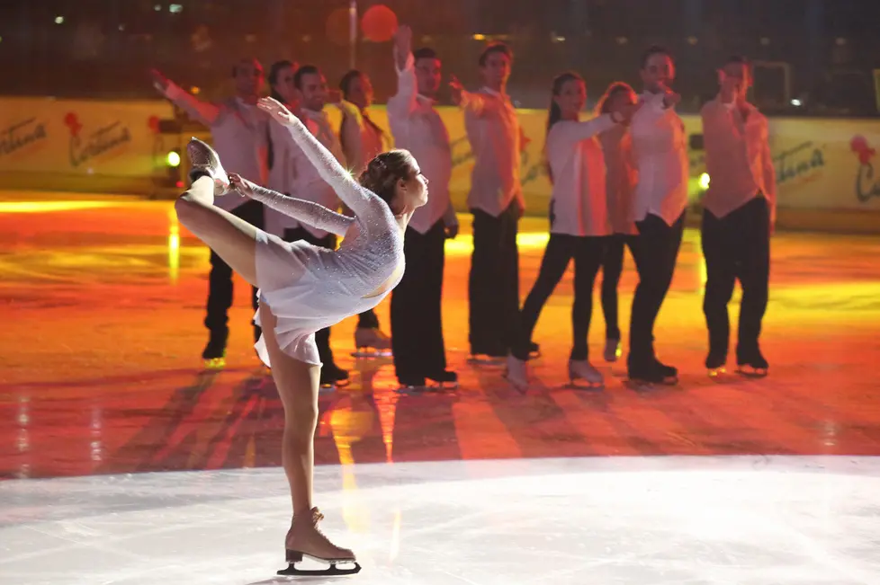 Stefano Da Rin Puppel-Perona-Cortina d'Ampezzo-Stars on Ice-Kostner Carolina
