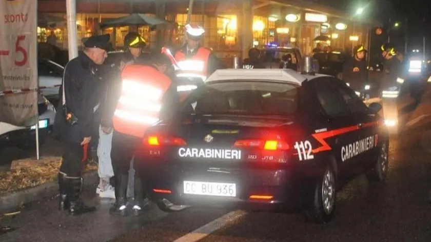 Marito e Moglie investiti da una panda di fronte al ristorante 4 valli