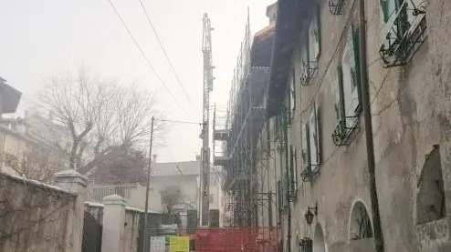 Un cantiere in via Cornarotta
