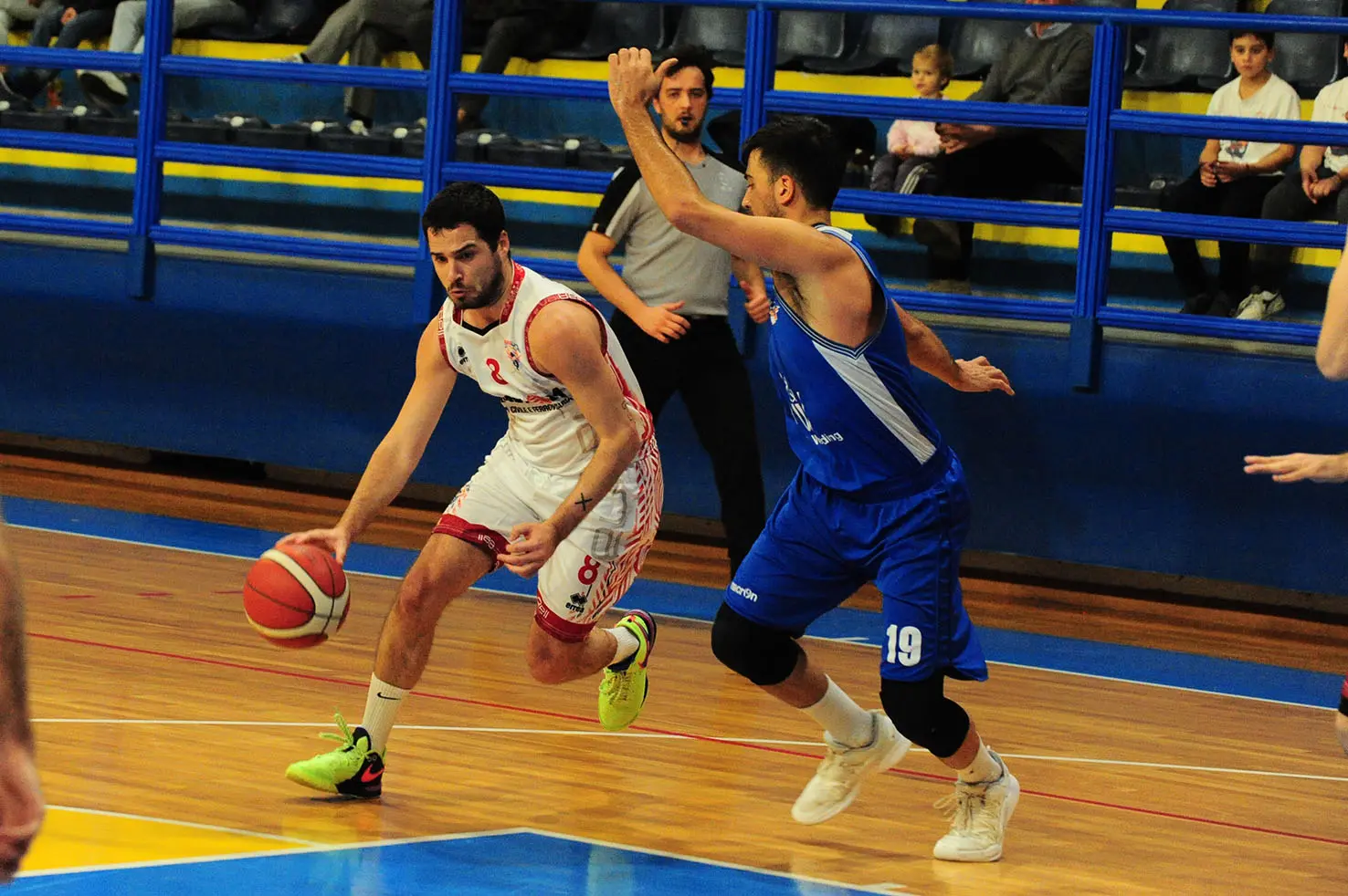 Rivincita dopo la gara di andata. Il Feltre Joint and Welding ha vinto il derby in casa del Valbelluna Veneta 21.