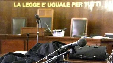 L’interno di un’aula del tribunale